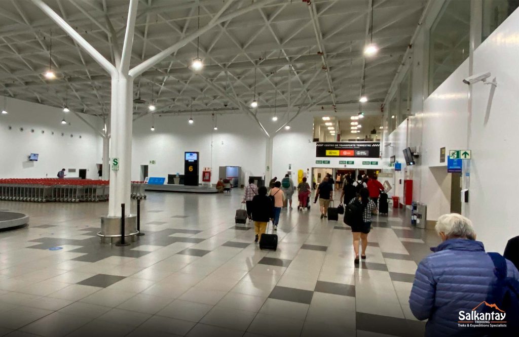 Pessoas no aeroporto