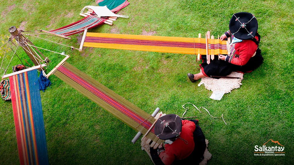 A história e as tradições do tecido Chinchero