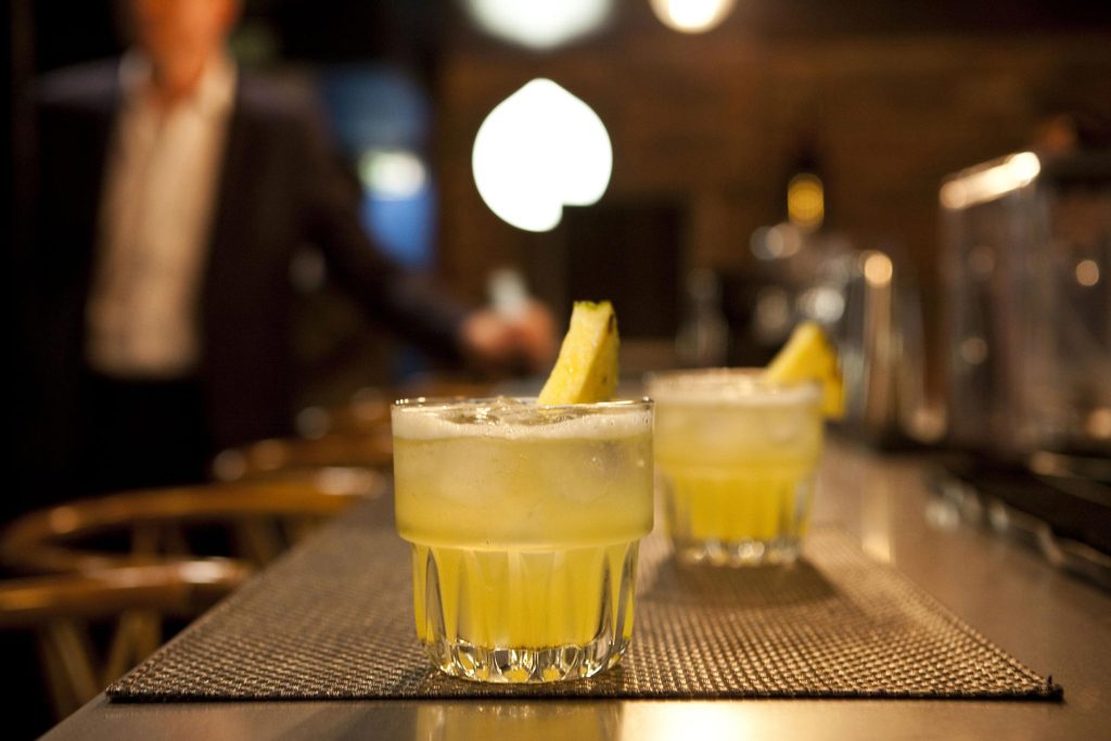 Copos de Pisco Sour em Cusco