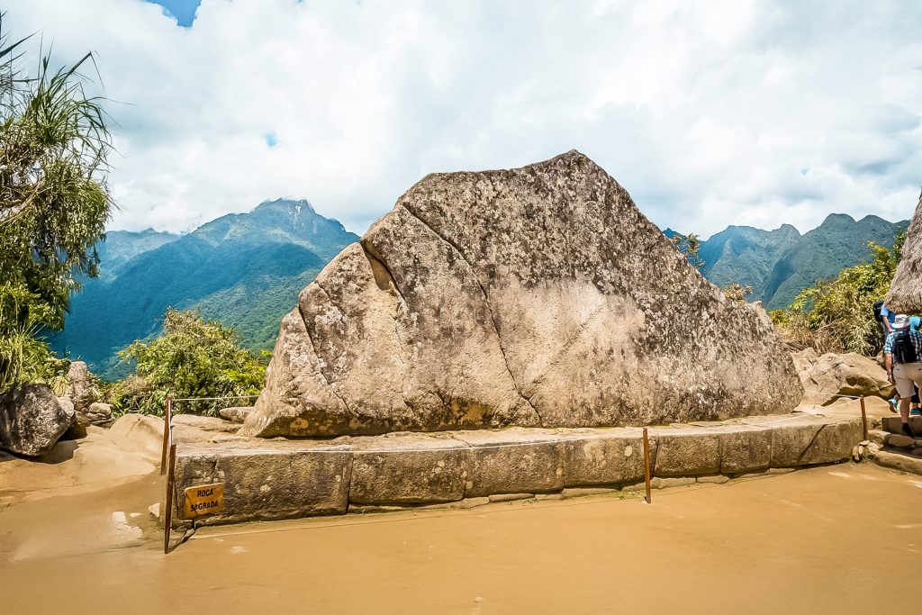 A rocha sagrada em Machu Picchu
