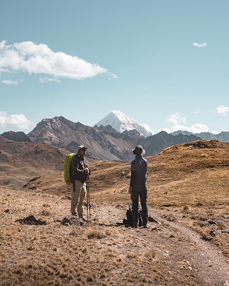 Turistas na Caminhada de Ancascocha
