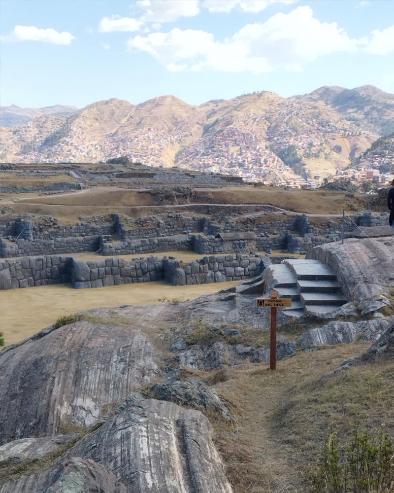O Trono do Inca em Sacsayhuamán