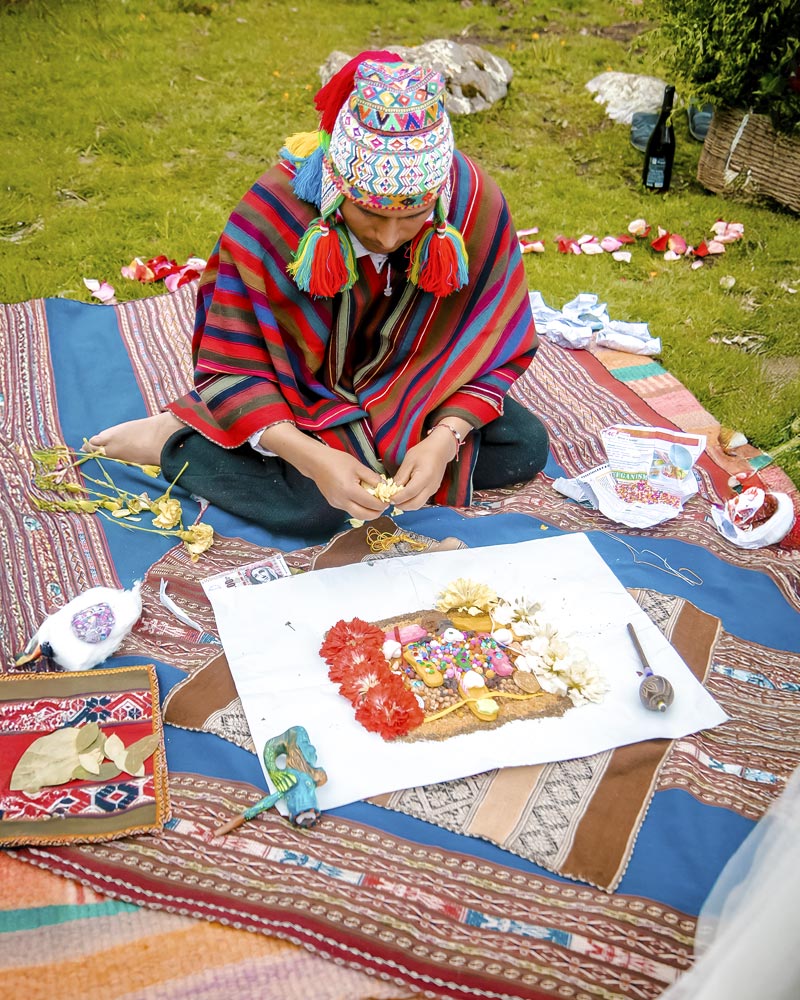 Oferenda aos Apus nos Andes Peruanos