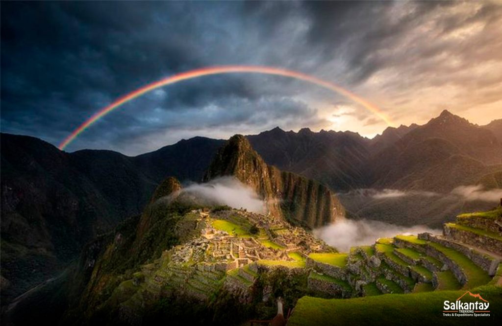 Arco-íris em Machu Picchu