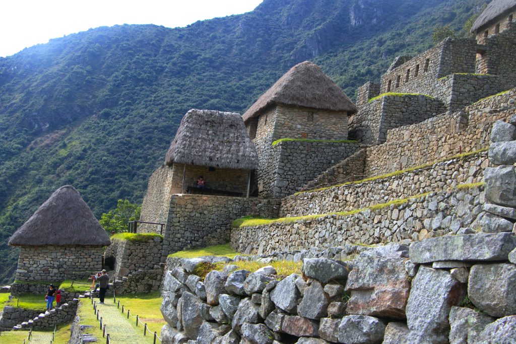 Qolqas Orientais em Machu Picchu
