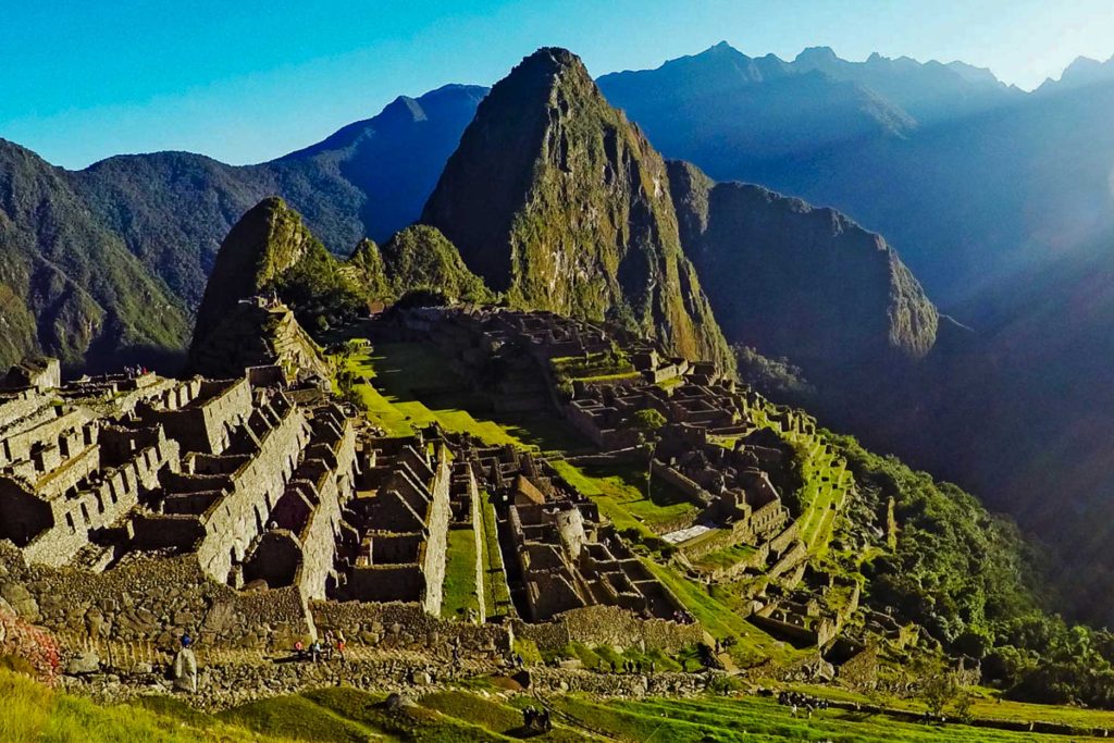 Machu Picchu ao amanhecer