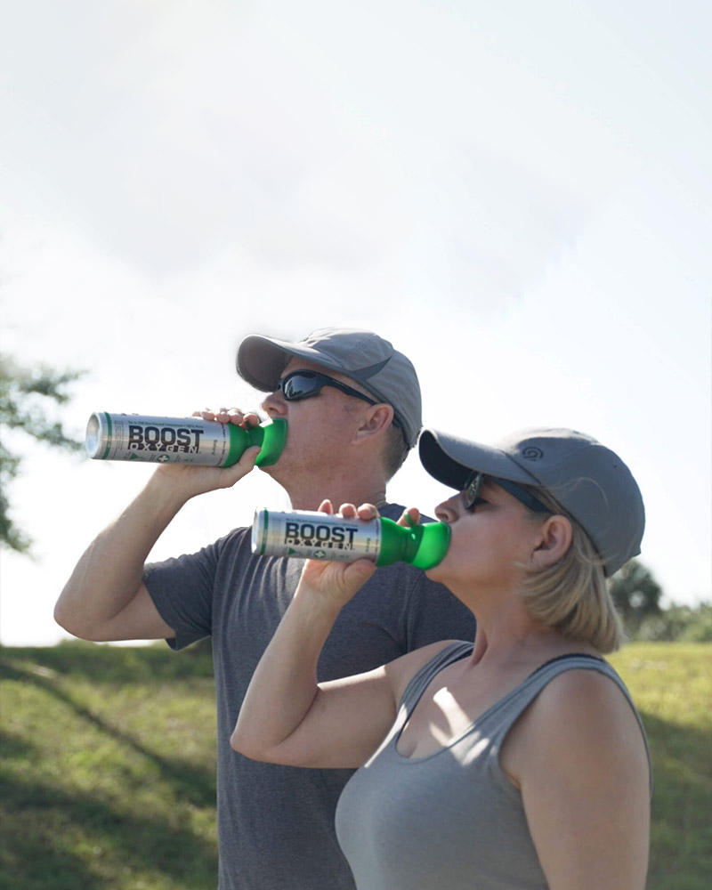Pessoas recebendo oxigênio devido à altitude em Cusco
