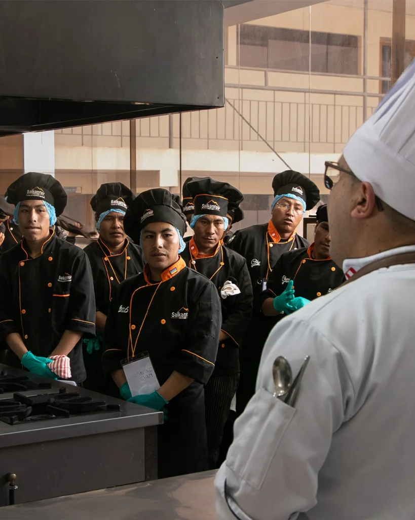 Capacitações no Instituto Khipu para cozinheiros do Salkantay Trekking