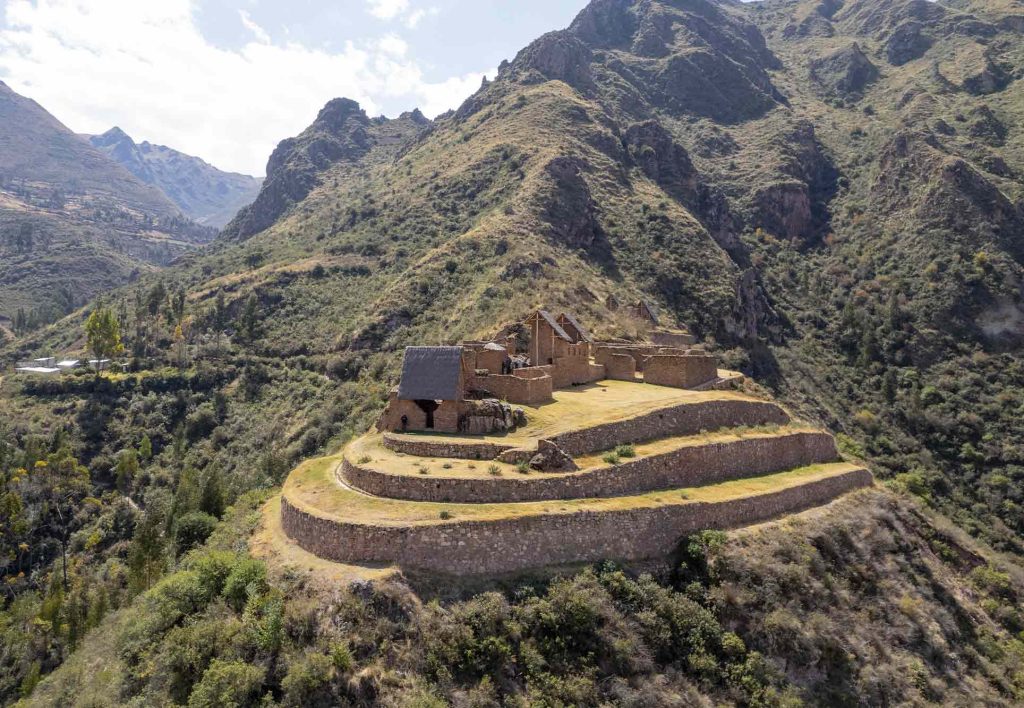 Sítio arqueológico Racaypata, rota Pedreira do Inca, dia 1