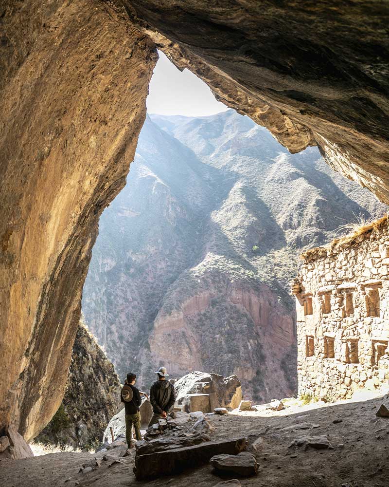 Turistas nas pedreiras do Inca