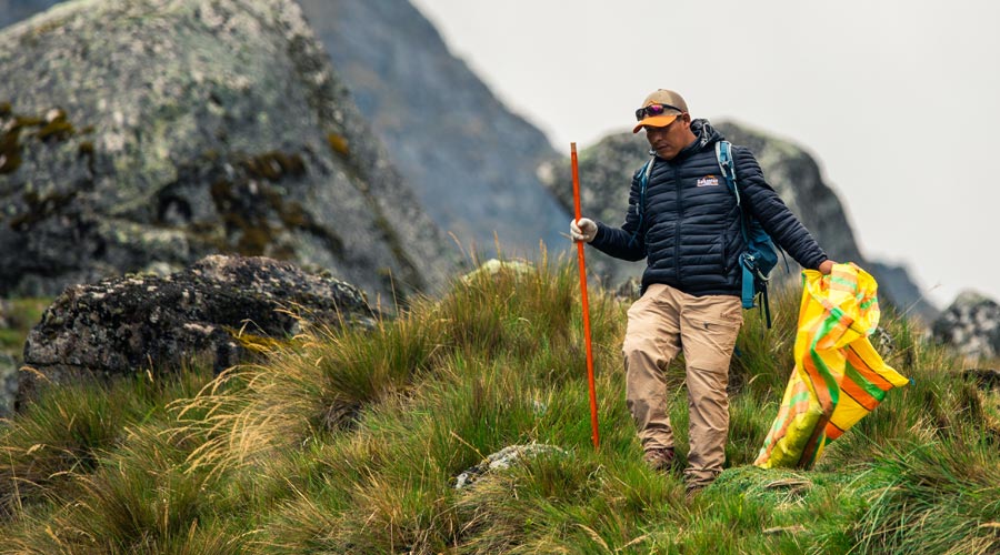 Campanha de limpeza em Salkantay