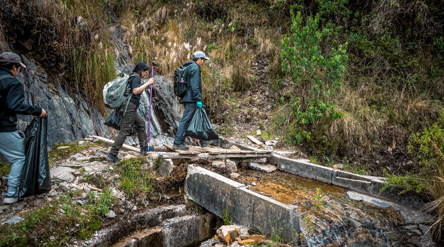 Campanha de limpeza em Salkantay 2025