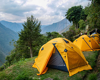 Acampamento em Wiñay Wayna (2.650 m / 8.694 pés)