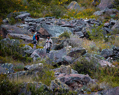 Explore a incrível pedreira de Cachicata e testemunhe o fantástico artesanato dos Incas.