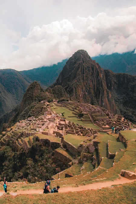 Incrível vista panorâmica de Machu Picchu