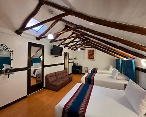 Quarto triplo — Hotel Hacienda Plaza Regocijo