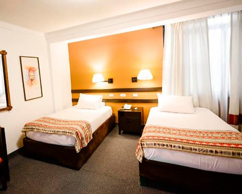 Quarto duplo ou matrimonial — Raymi Hotel