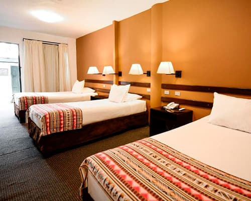 Quarto triplo — Raymi Hotel